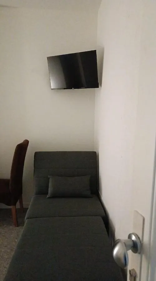 B & B Ultimo Miglio Treviso 0*,